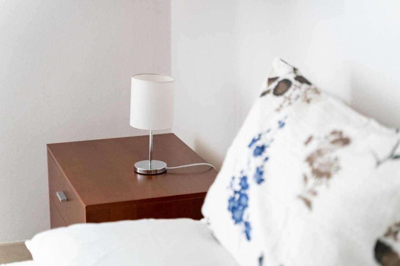Spacious 3-Bedroom Apartment With Courtyard In Tempio Pausania - Perfect For Families Eksteriør bilde